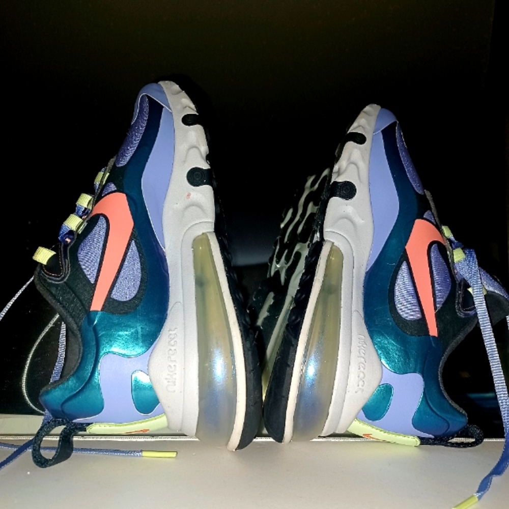 Nike Air Max 270 React Light Thistle Sunblush US SZ 8 Women